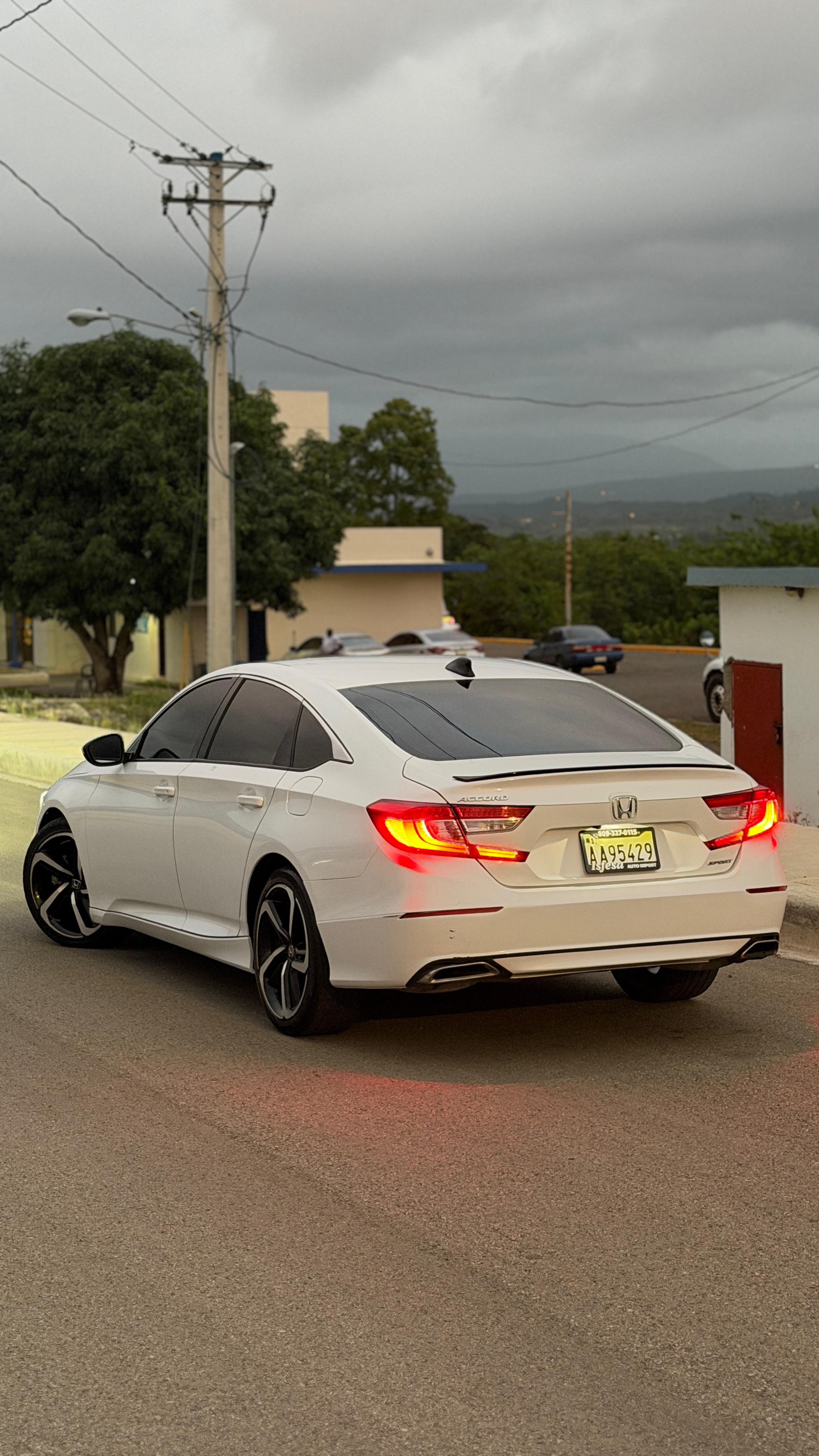 Vista 3 de Honda Accord Sport 2021