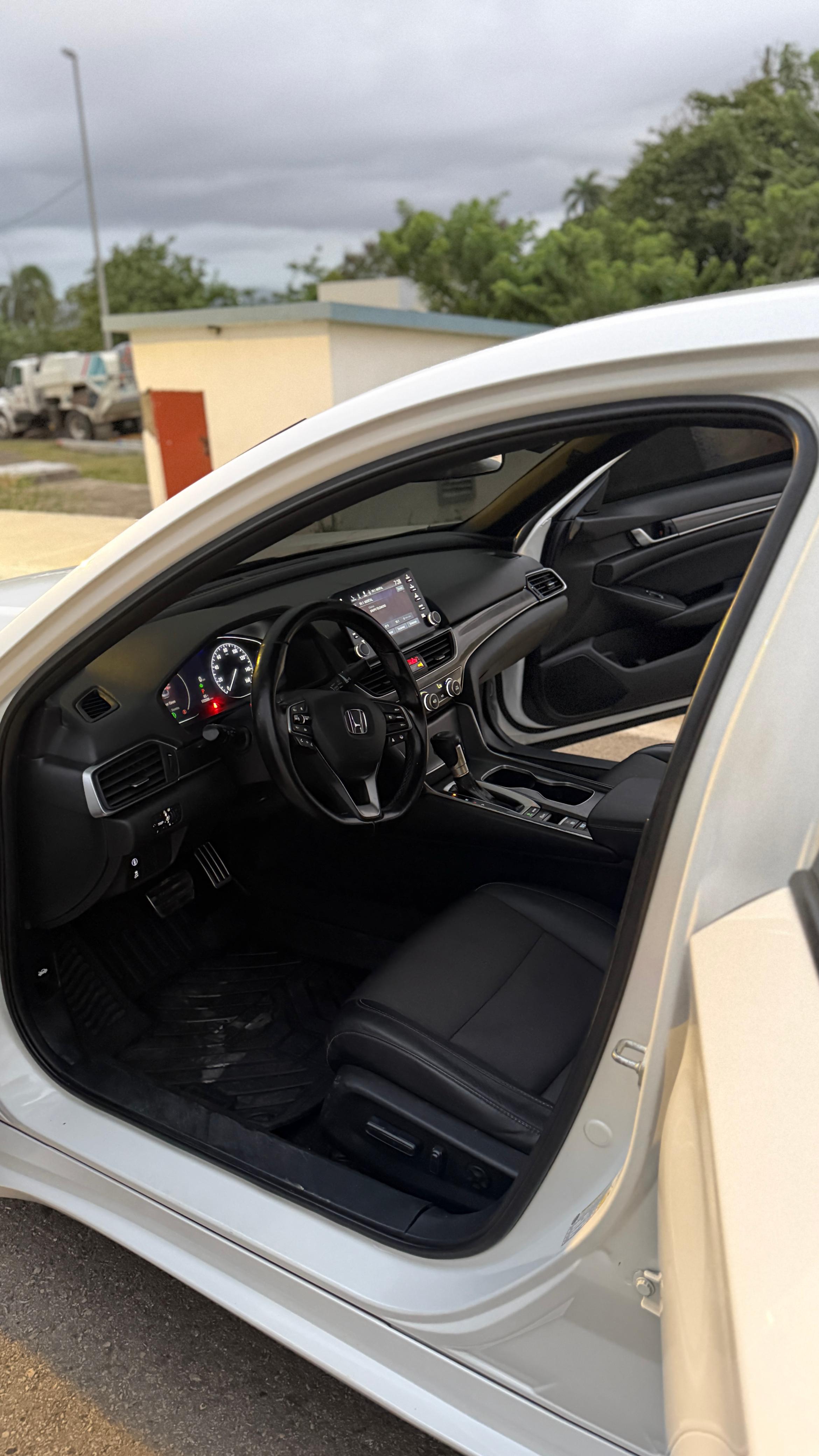 Vista 5 de Honda Accord Sport 2021