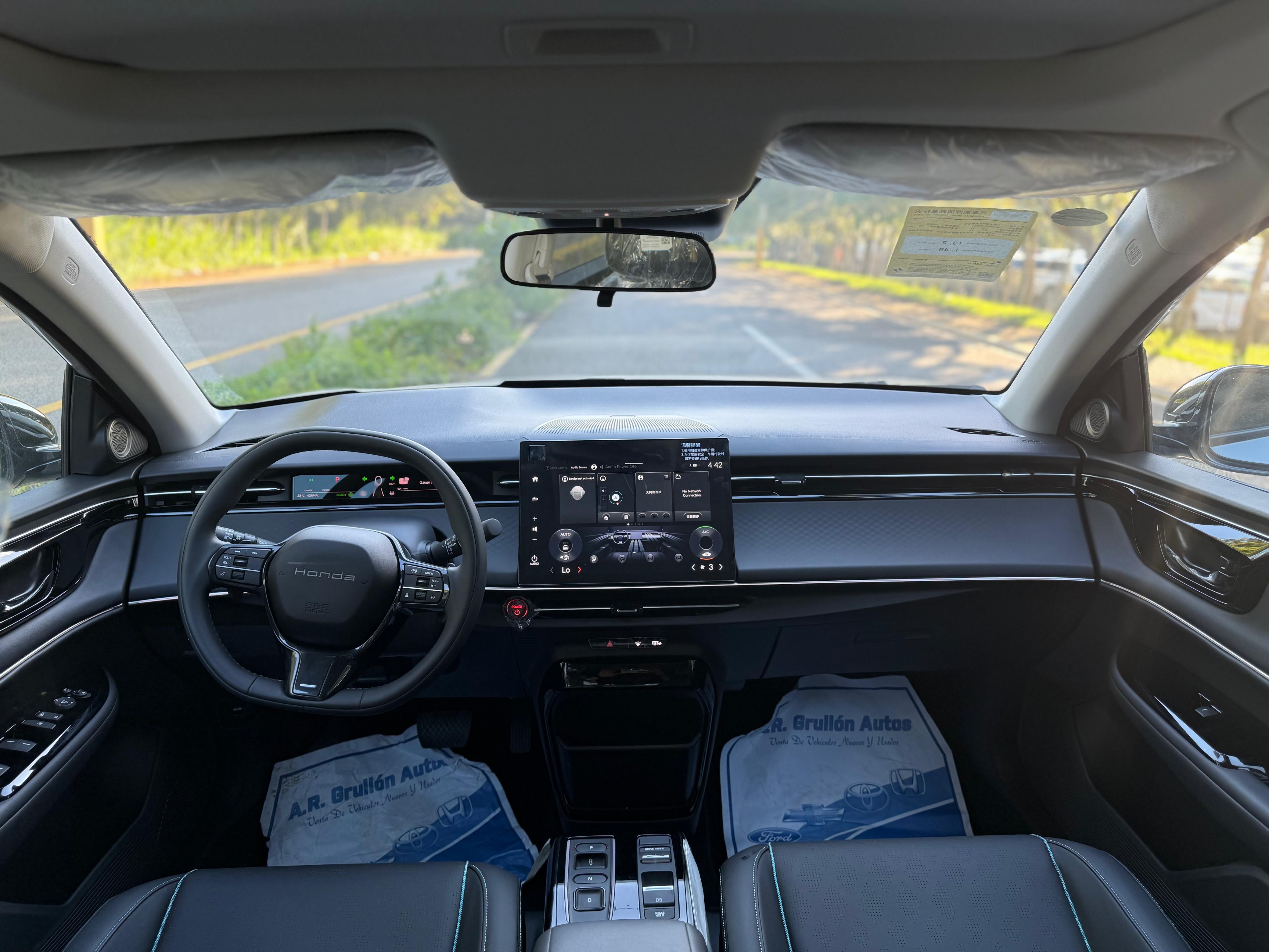 Vista 12 de Honda NP2 2024