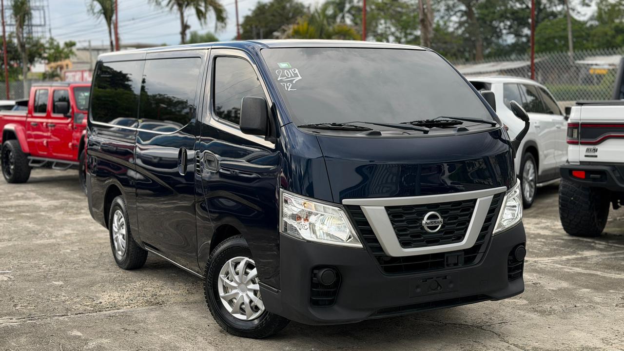 Vista 2 de Nissan NV350 2019