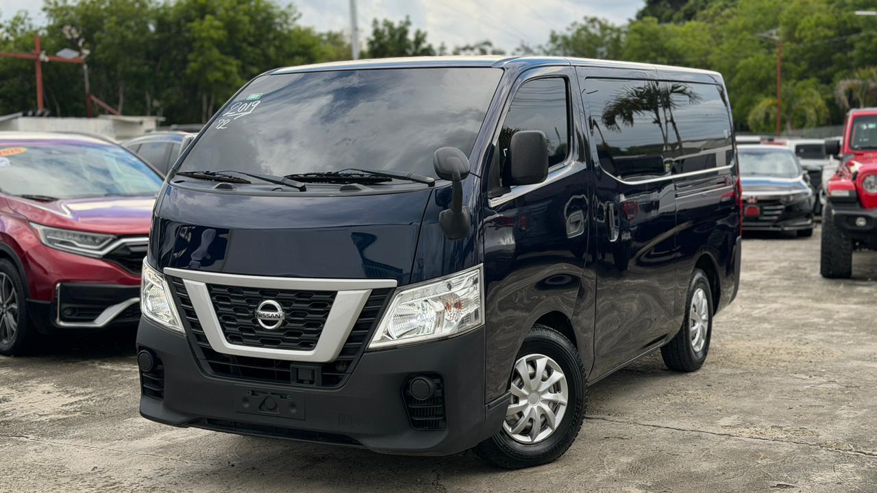 Nissan NV350 2019