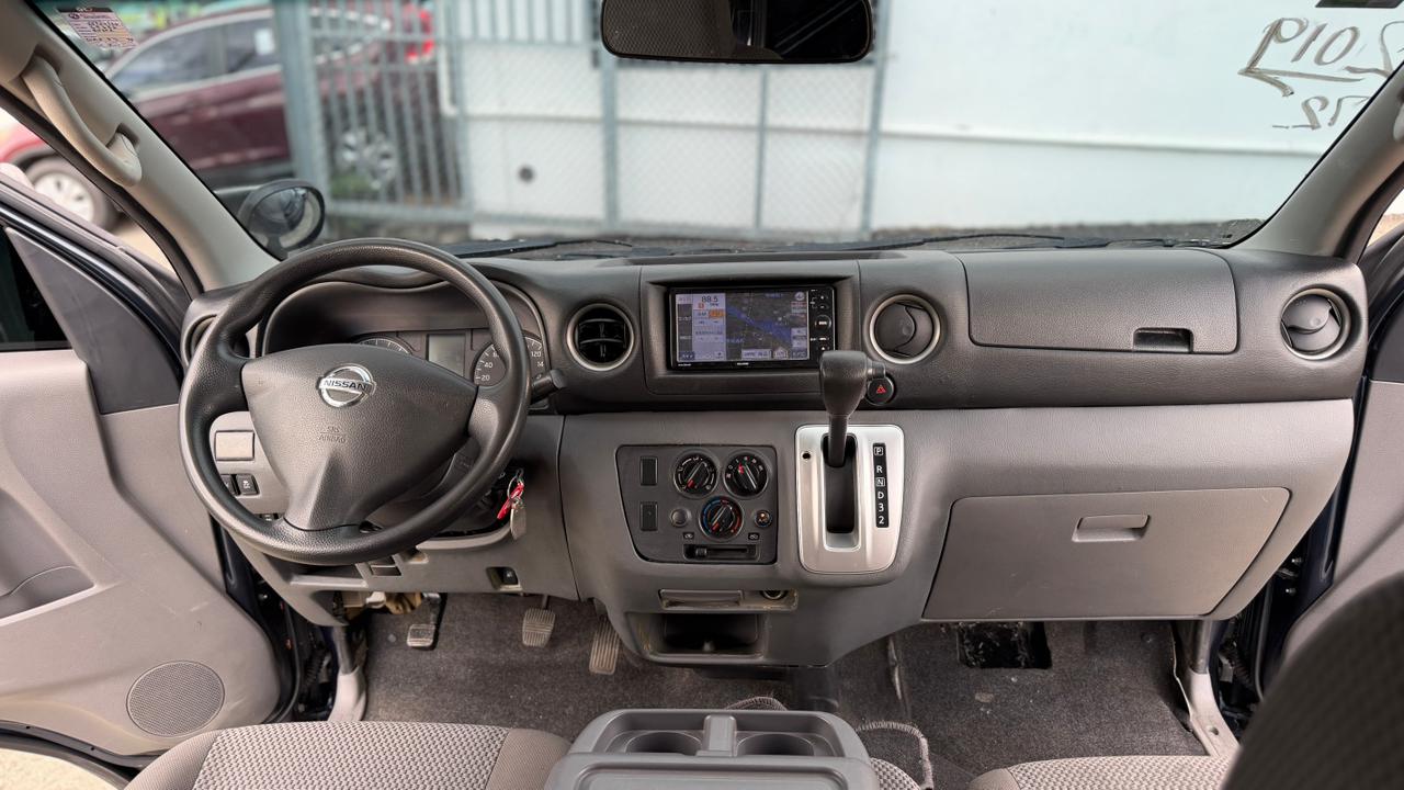 Vista 8 de Nissan NV350 2019