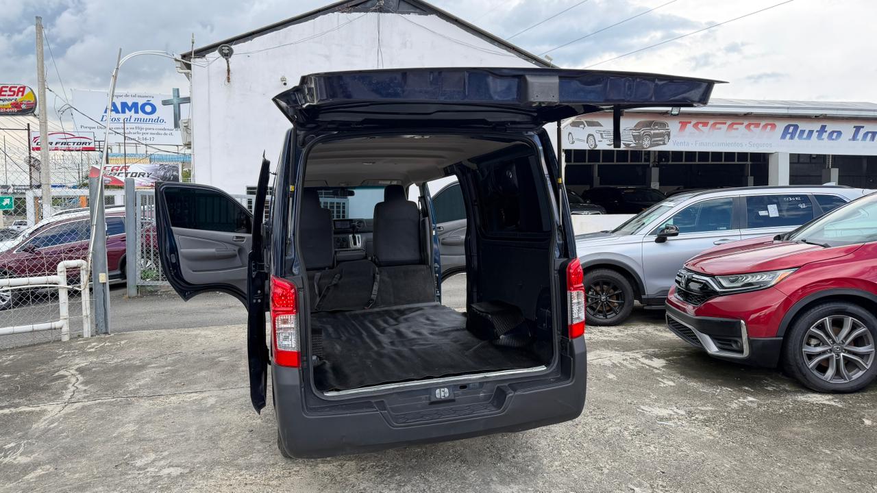 Vista 5 de Nissan NV350 2019