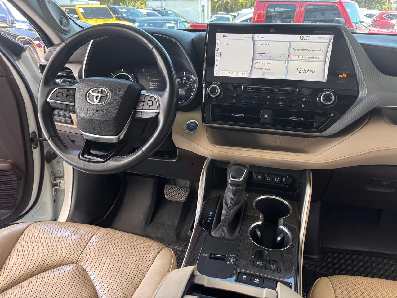Vista 12 de Toyota Hihhlander Límete Platiniu 2021