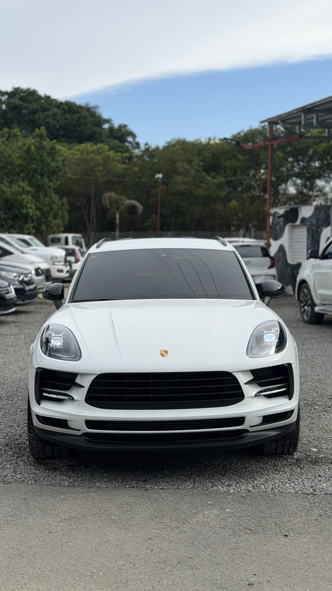Vista 10 de Porsche Macan 2019