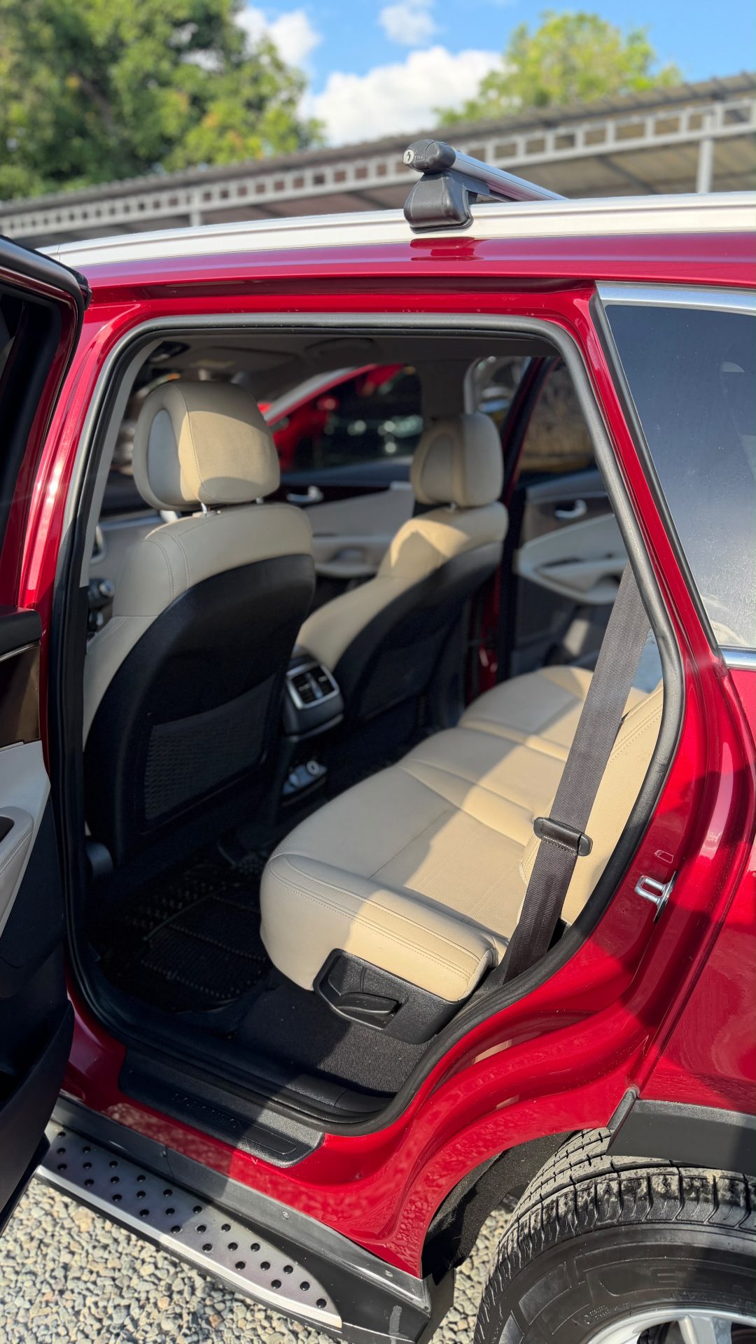 Vista 4 de Kia Sorento AWD EX 2016