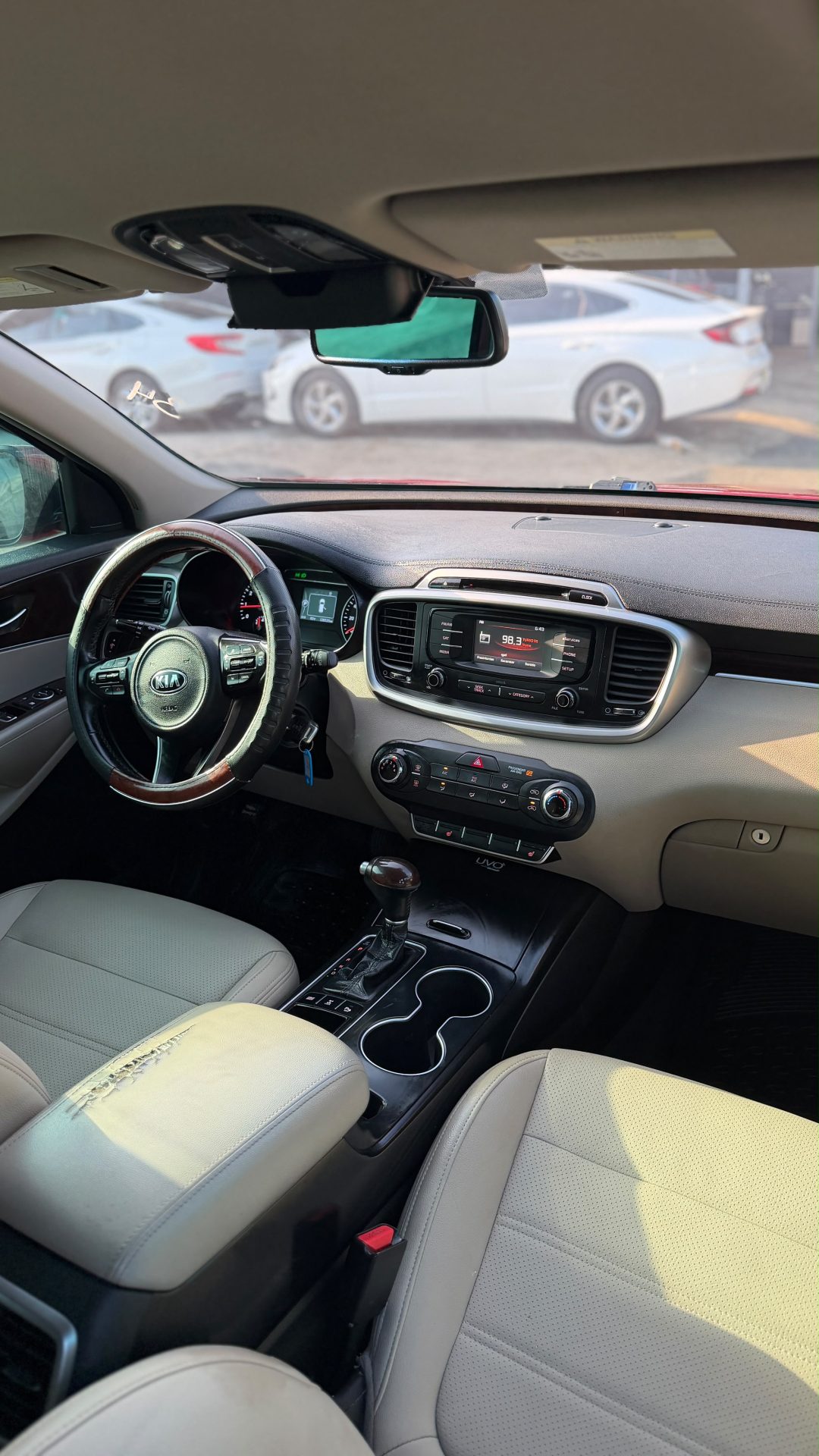 Vista 7 de Kia Sorento AWD EX 2016