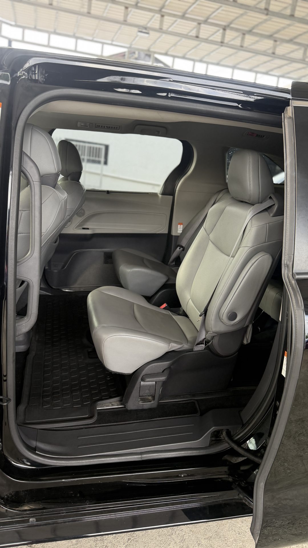 Vista 5 de Toyota Sienna 2022