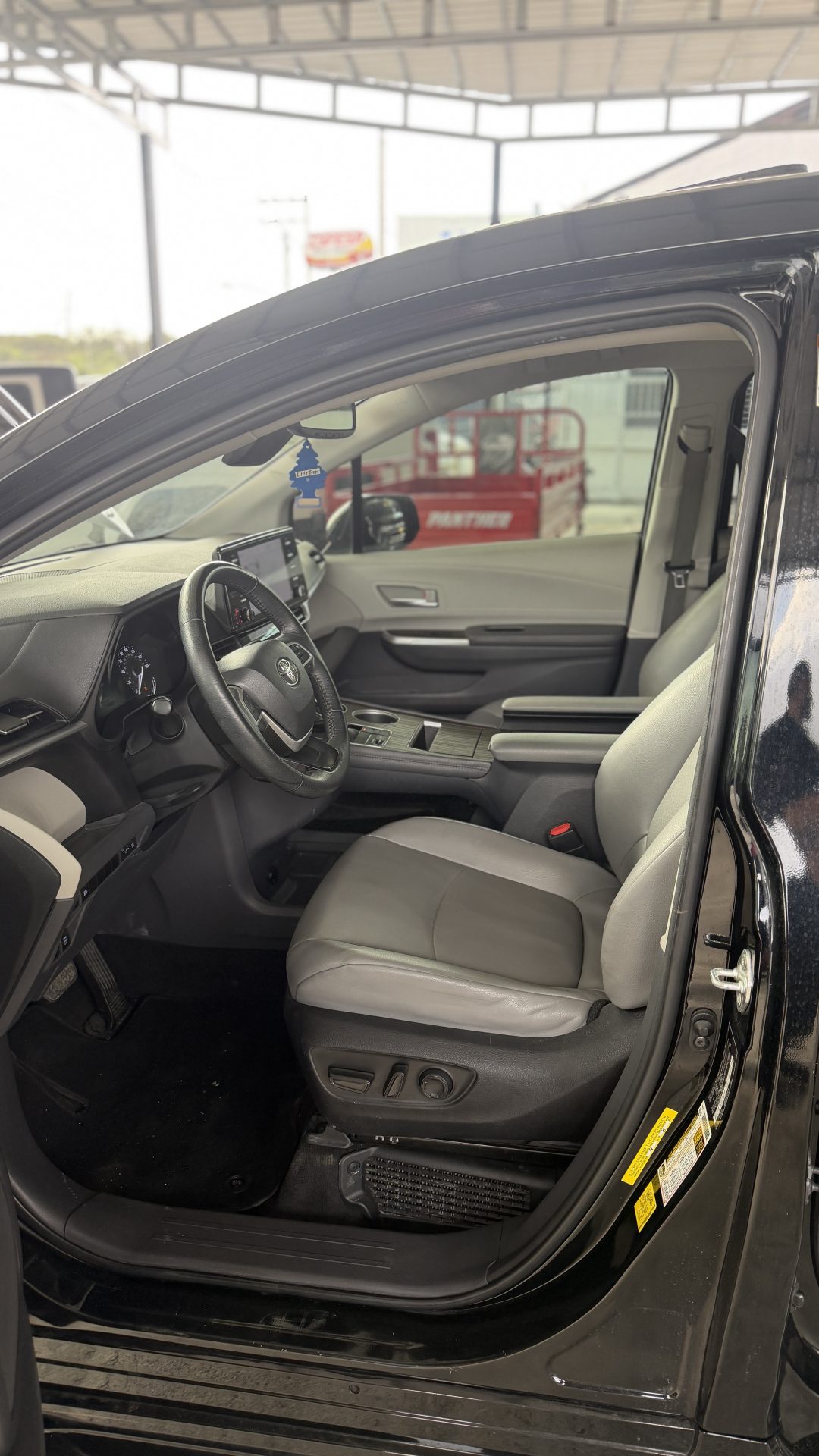 Vista 6 de Toyota Sienna 2022