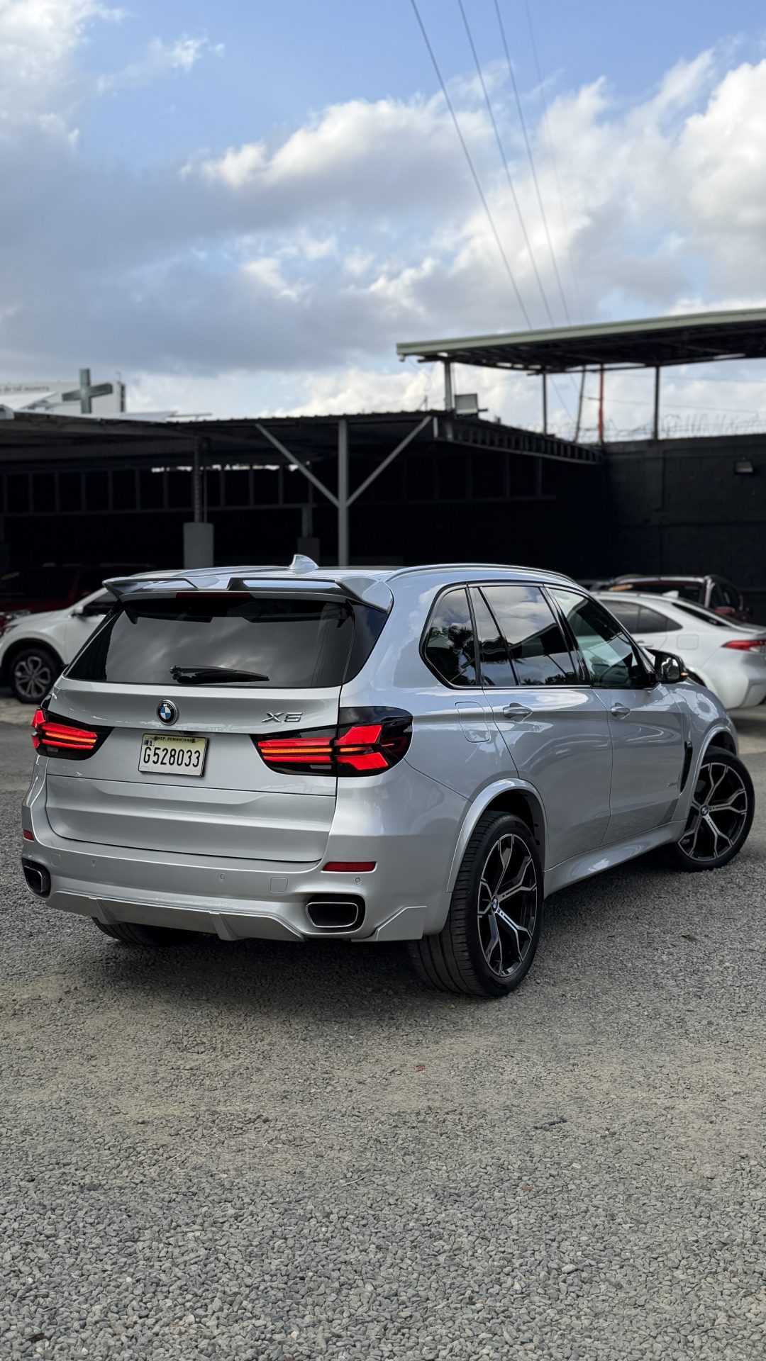 Vista 2 de BMW X5 Competition 2016