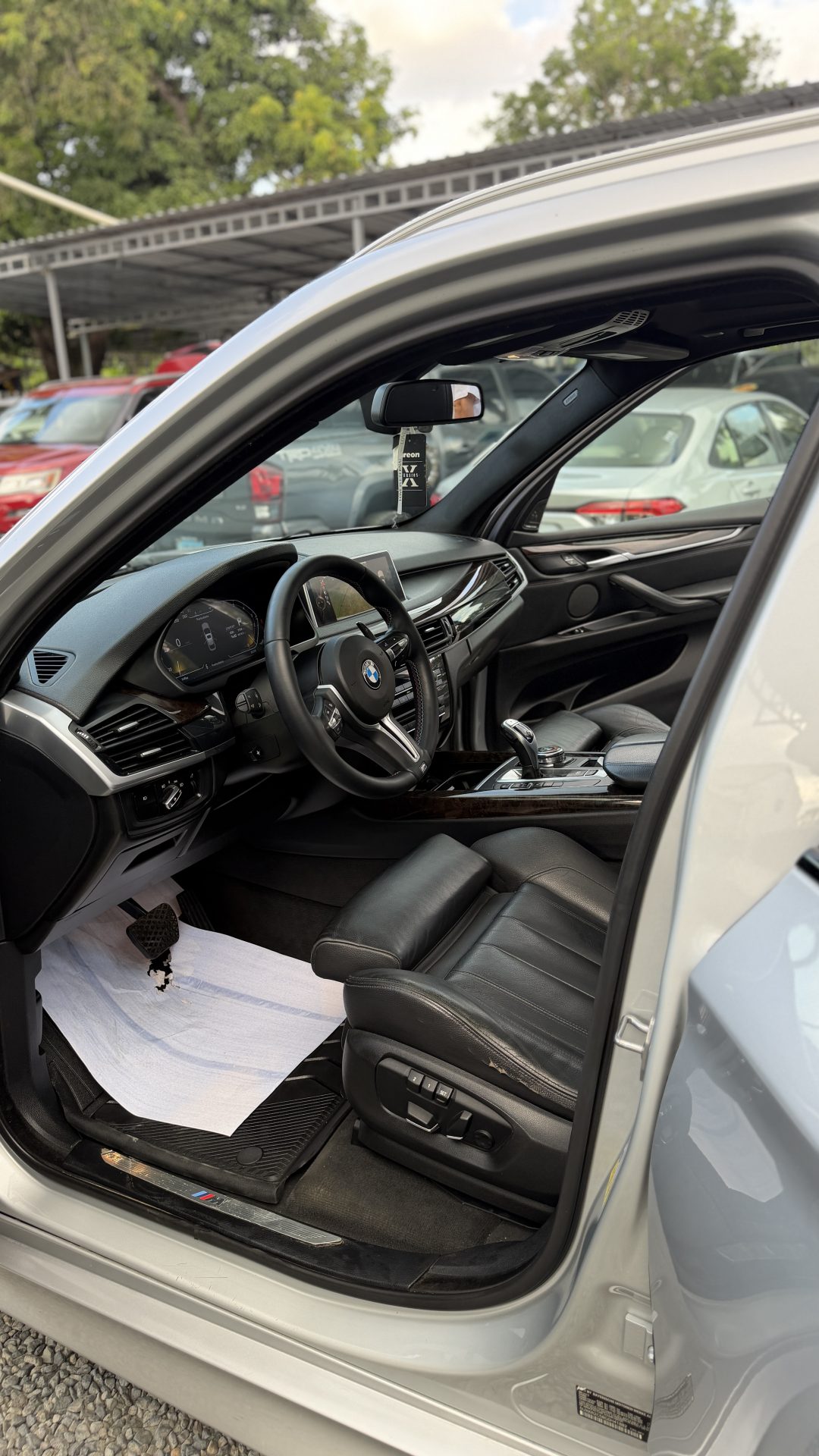 Vista 5 de BMW X5 Competition 2016