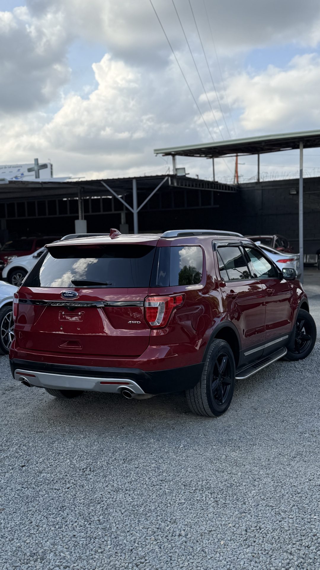 Vista 2 de Ford Explorer XLT 2016
